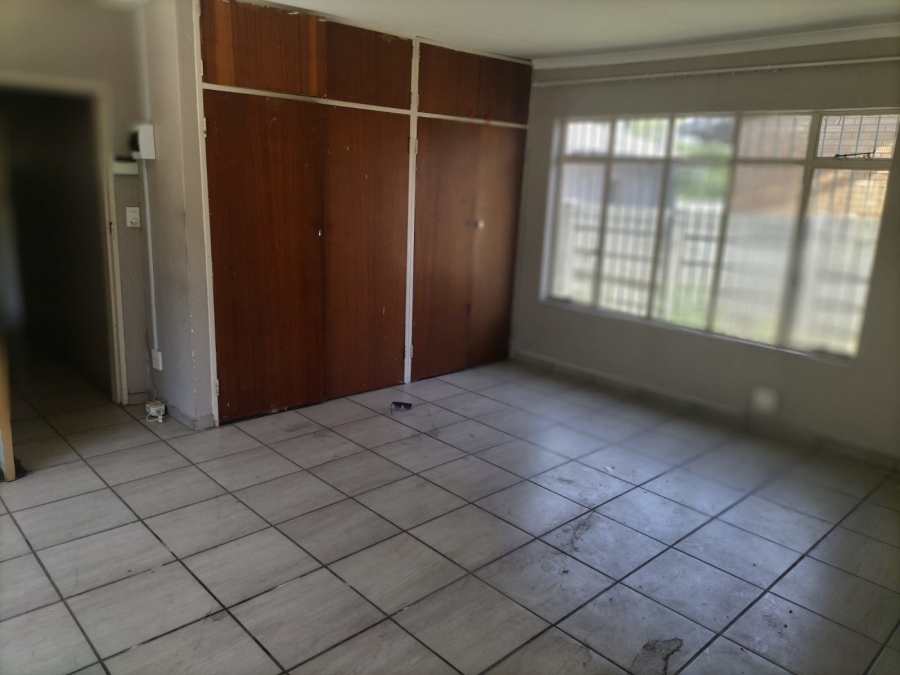5 Bedroom Property for Sale in Sasolburg Free State